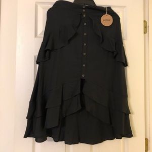 Black/dark gray ruffle skirt